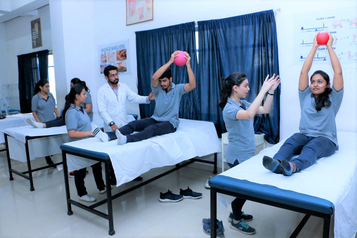 Kinesiotherapy Lab